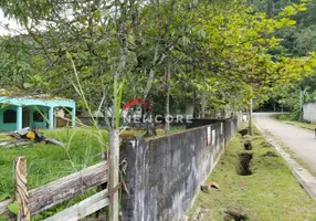 Foto 1 de Lote/Terreno à venda, 756m² em Verde Mar, Caraguatatuba