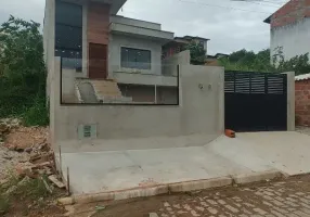 Foto 1 de Casa com 2 Quartos à venda, 65m² em Colinas, Rio das Ostras