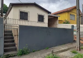 Foto 1 de Casa com 2 Quartos para alugar, 45m² em Portuguesa, Londrina