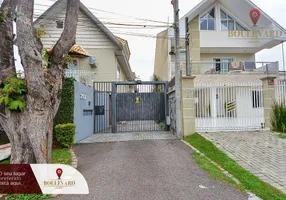 Foto 1 de Casa de Condomínio com 3 Quartos à venda, 180m² em Uberaba, Curitiba