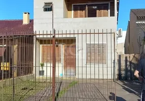 Foto 1 de Casa com 4 Quartos à venda, 229m² em Aberta dos Morros, Porto Alegre