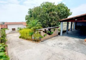 Foto 1 de Casa com 3 Quartos à venda, 160m² em São Bernardo, Belo Horizonte