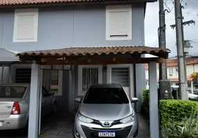 Foto 1 de Casa de Condomínio com 2 Quartos à venda, 87m² em Hípica, Porto Alegre