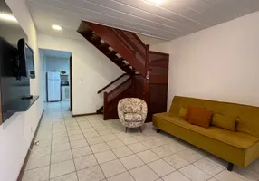 Foto 1 de Apartamento com 2 Quartos à venda, 65m² em Praia da Siqueira, Cabo Frio