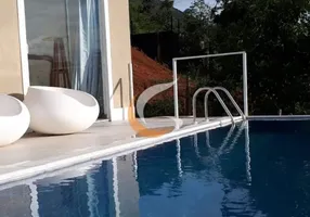 Foto 1 de Casa com 3 Quartos à venda, 250m² em Nogueira, Petrópolis