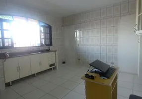 Foto 1 de Casa com 1 Quarto para alugar, 80m² em Parque Maraba, Taboão da Serra