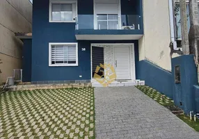 Foto 1 de Sobrado com 3 Quartos à venda, 120m² em Abranches, Curitiba