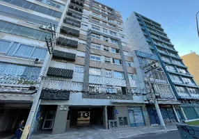 Foto 1 de Apartamento com 1 Quarto para alugar, 30m² em Centro, Porto Alegre