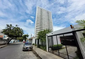 Foto 1 de Apartamento com 3 Quartos para alugar, 67m² em Casa Amarela, Recife