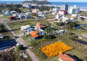 Foto 1 de Lote/Terreno à venda, 375m² em Itapiruba, Laguna