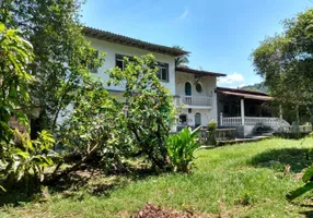 Foto 1 de Casa com 2 Quartos à venda, 300m² em Cantagalo, Guapimirim