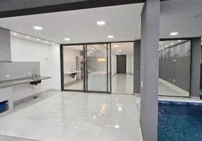 Foto 1 de Casa de Condomínio com 4 Quartos à venda, 300m² em Residencial Real Park, Arujá