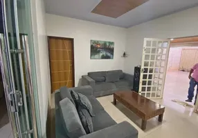 Foto 1 de Casa com 2 Quartos à venda, 70m² em Fazenda Grande do Retiro, Salvador