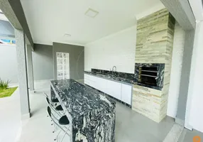 Foto 1 de Casa com 3 Quartos à venda, 200m² em Bandeirante, Caldas Novas