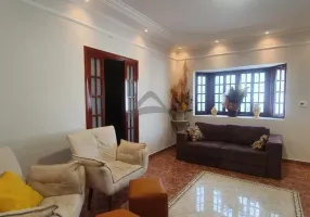 Foto 1 de Casa com 3 Quartos à venda, 164m² em Jardim Nova Europa, Campinas