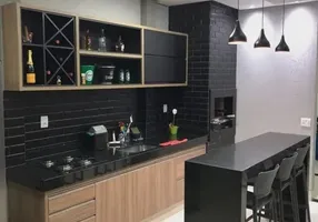 Foto 1 de Casa com 3 Quartos à venda, 160m² em Jardim Helena, Taboão da Serra