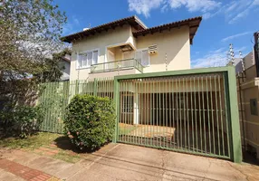Foto 1 de Casa com 3 Quartos à venda, 260m² em Caranda Bosque, Campo Grande