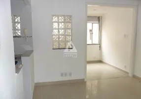 Foto 1 de Kitnet com 1 Quarto à venda, 31m² em Leme, Rio de Janeiro