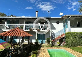 Foto 1 de Casa com 3 Quartos à venda, 300m² em Cascatinha, Nova Friburgo