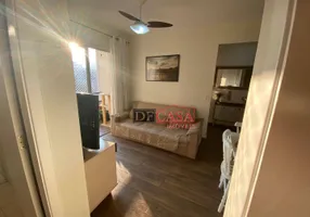 Foto 1 de Apartamento com 3 Quartos à venda, 55m² em Vila Granada, São Paulo