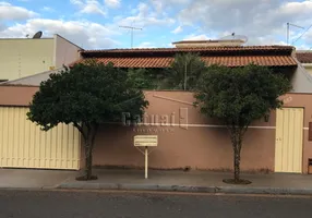 Foto 1 de Casa com 3 Quartos à venda, 186m² em Vila Matarazzo, Londrina