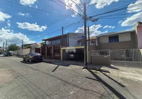 Foto 1 de Sobrado com 3 Quartos à venda, 97m² em Cajuru, Curitiba