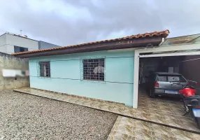 Foto 1 de Casa com 2 Quartos à venda, 61m² em Alto Maracanã, Colombo