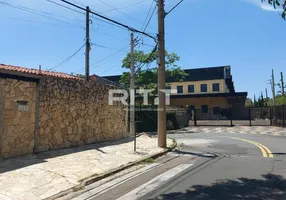 Foto 1 de Casa com 4 Quartos para alugar, 190m² em Vila Nova São José, Campinas