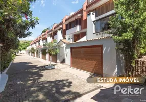 Foto 1 de Casa de Condomínio com 3 Quartos à venda, 307m² em Cristal, Porto Alegre