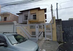 Foto 1 de Sobrado com 3 Quartos para alugar, 167m² em Jardim Santa Mena, Guarulhos