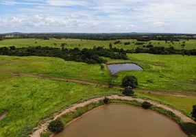 Foto 1 de Fazenda/Sítio com 5 Quartos à venda, 337m² em , Porangatu