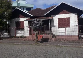 Foto 1 de Casa com 5 Quartos à venda, 250m² em Madureira, Caxias do Sul