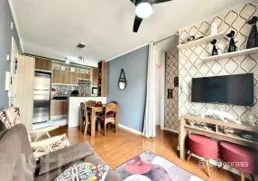 Foto 1 de Apartamento com 2 Quartos à venda, 43m² em Fátima, Canoas