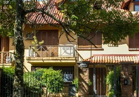 Foto 1 de Casa de Condomínio com 3 Quartos para alugar, 297m² em Três Figueiras, Porto Alegre
