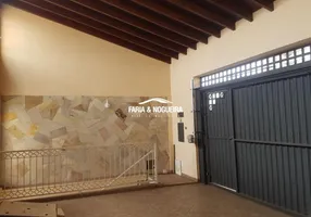 Foto 1 de Casa com 3 Quartos à venda, 160m² em Centro, Rio Claro