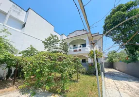 Foto 1 de Apartamento com 3 Quartos para alugar, 99m² em  Vila Valqueire, Rio de Janeiro