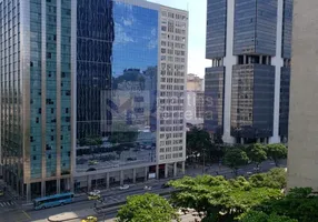 Foto 1 de Galpão/Depósito/Armazém para alugar, 220m² em Centro, Rio de Janeiro