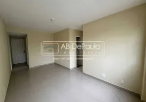 Foto 1 de Apartamento com 2 Quartos para alugar, 49m² em Realengo, Rio de Janeiro