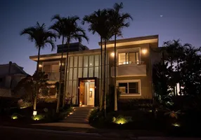 Foto 1 de Casa com 4 Quartos para alugar, 436m² em Jurerê Internacional, Florianópolis