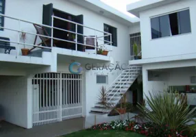 Foto 1 de Casa com 3 Quartos à venda, 225m² em Centro, Igaratá