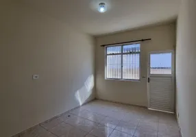 Foto 1 de Casa de Condomínio com 2 Quartos para alugar, 70m² em Pechincha, Rio de Janeiro