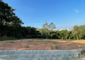 Foto 1 de Lote/Terreno à venda, 2115m² em Jardim Bandeirantes, Sorocaba