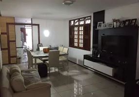 Foto 1 de Casa com 3 Quartos à venda, 139m² em Parada Inglesa, São Paulo