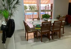 Foto 1 de Sobrado com 3 Quartos à venda, 303m² em Jardim Nova Yorque, Araçatuba