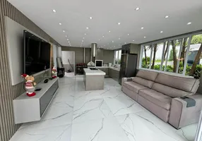 Foto 1 de Casa com 3 Quartos à venda, 130m² em Adhemar Garcia, Joinville