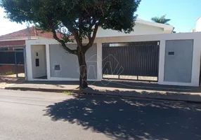Foto 1 de Casa com 3 Quartos à venda, 139m² em Jardim do Carmo, Araraquara