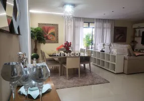 Foto 1 de Apartamento com 4 Quartos à venda, 222m² em Jardim Guanabara, Rio de Janeiro
