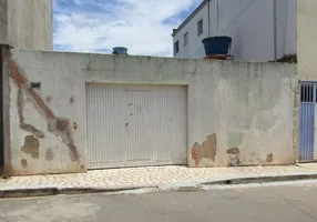 Foto 1 de Casa com 2 Quartos à venda, 80m² em Del Lago II, Brasília