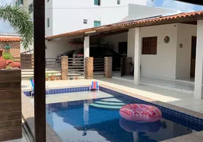 Foto 1 de Casa com 3 Quartos à venda, 210m² em Ponta De Campina, Cabedelo