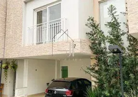 Foto 1 de Casa de Condomínio com 3 Quartos à venda, 183m² em Parque das Laranjeiras, Goiânia